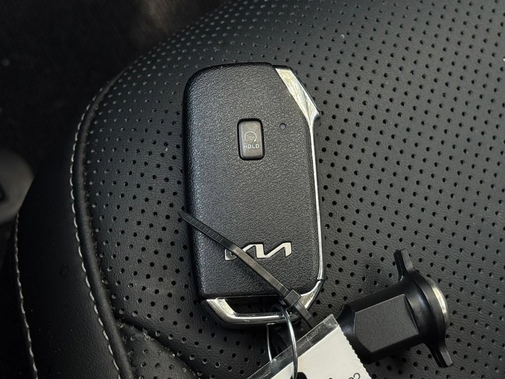 Used 2023 Kia EV6 Wind AWD/4WD image 31
