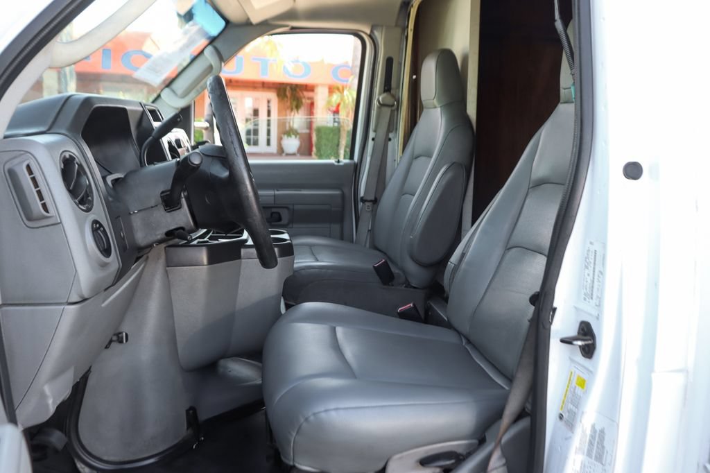 Used 2016 Ford E-450 and Econoline 450 Super Duty w/ Power Windows & Locks Group RWD image 19