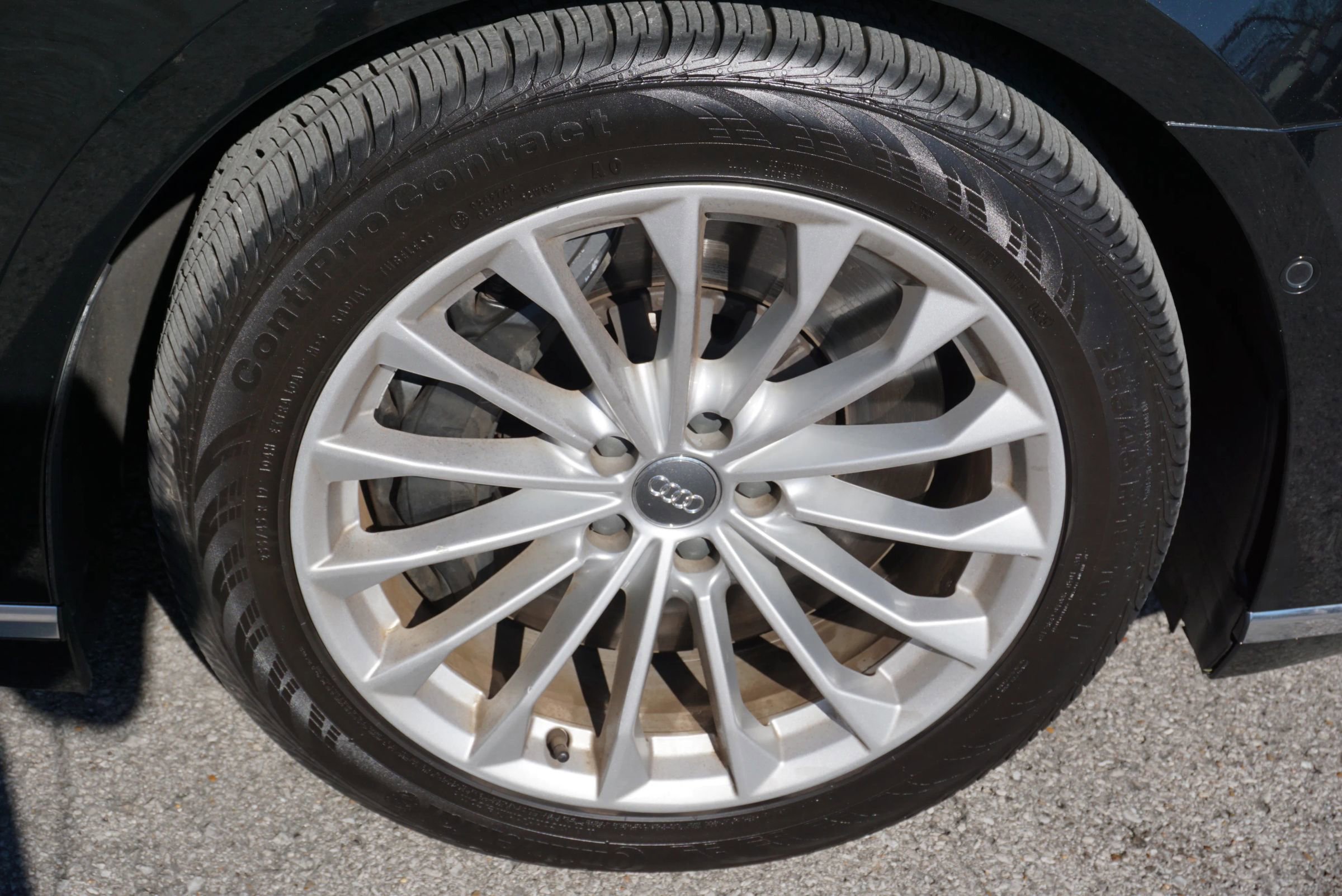 Used 2020 Audi A8 L 4.0T w/ Executive Package image 16