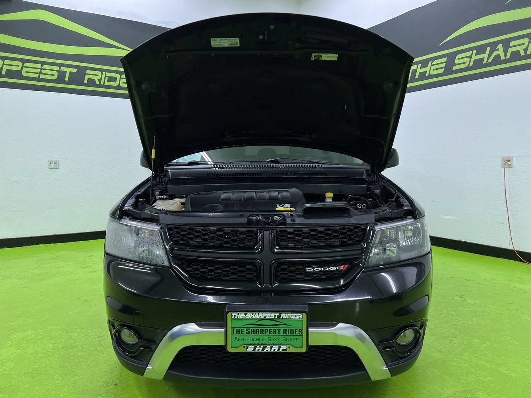 Used 2019 Dodge Journey Crossroad AWD/4WD image 4