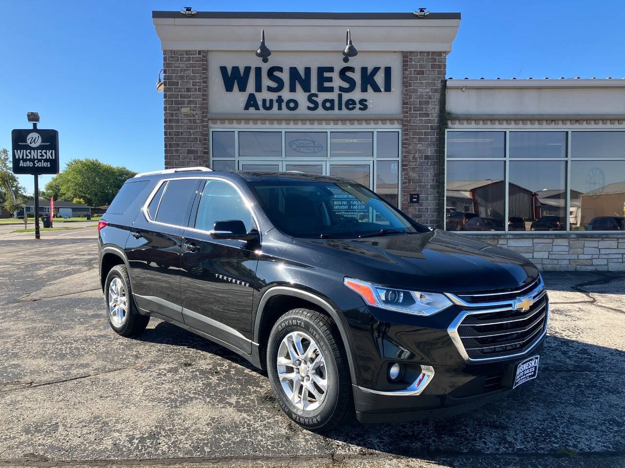 Used 2018 Chevrolet Traverse LT