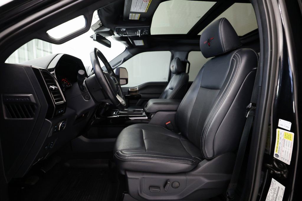 Used 2022 Ford F250 Lariat w/ Black Appearance Package image 13