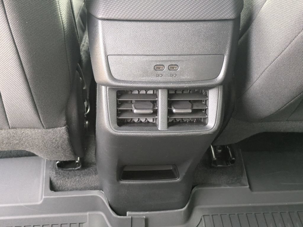 New 2026 Chevrolet Equinox LT FWD image 26