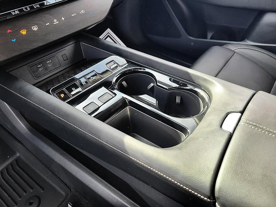 Certified 2025 Nissan Murano SV image 15