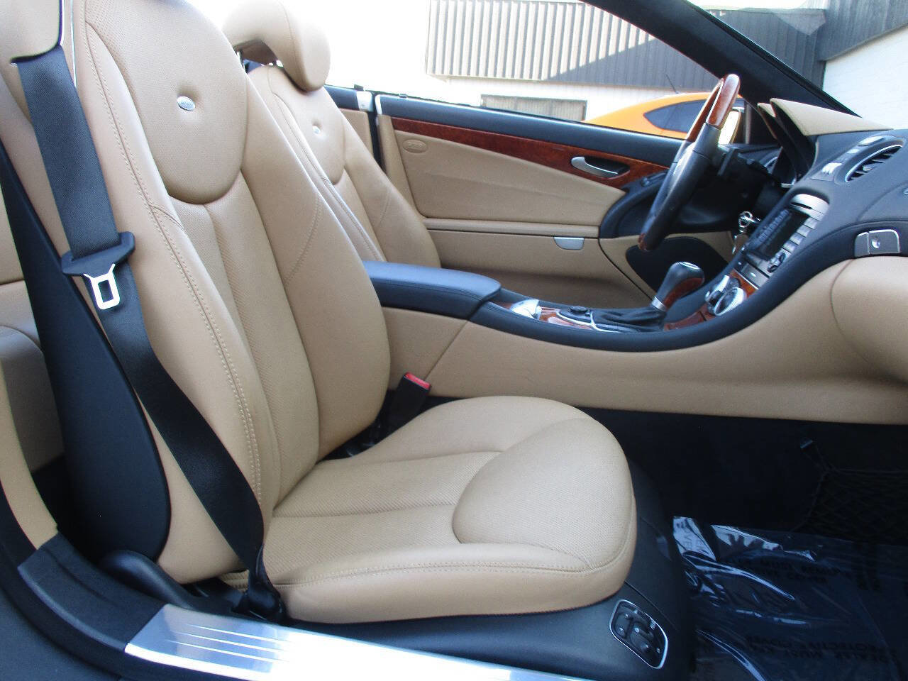 Used 2007 Mercedes-Benz SL 550 image 22
