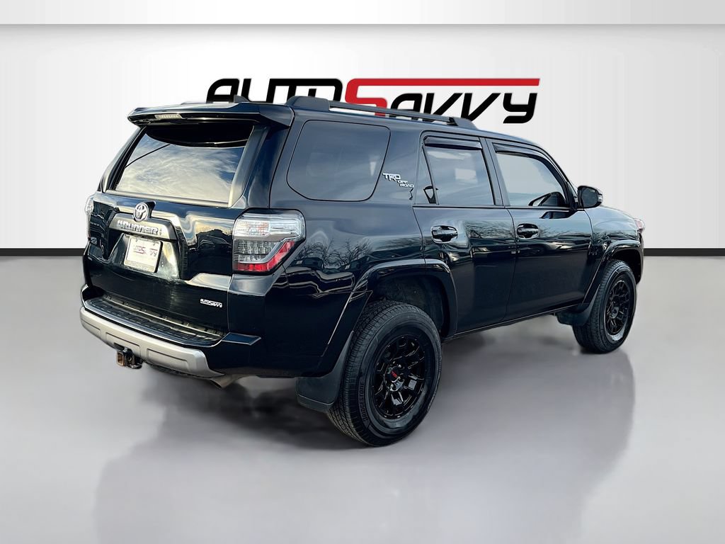 Used 2022 Toyota 4Runner TRD Off-Road Premium AWD/4WD image 7