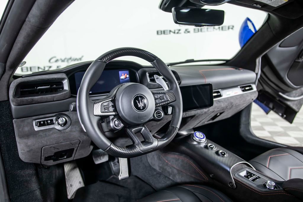 Used 2022 Maserati MC20 Coupe RWD image 19