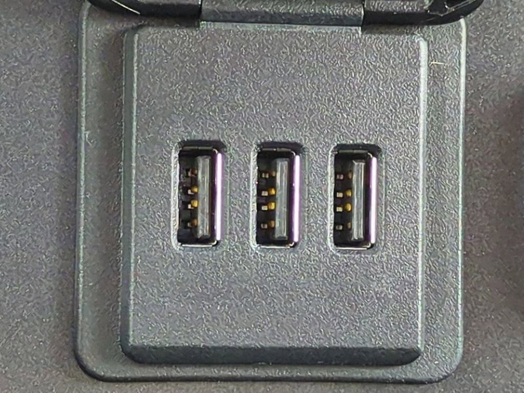 Used 2015 GMC Sierra 3500 Denali w/ Duramax Plus Package image 24