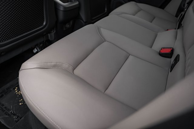 New 2026 Volvo XC60 B5 Plus w/ Protection Package Premier image 32