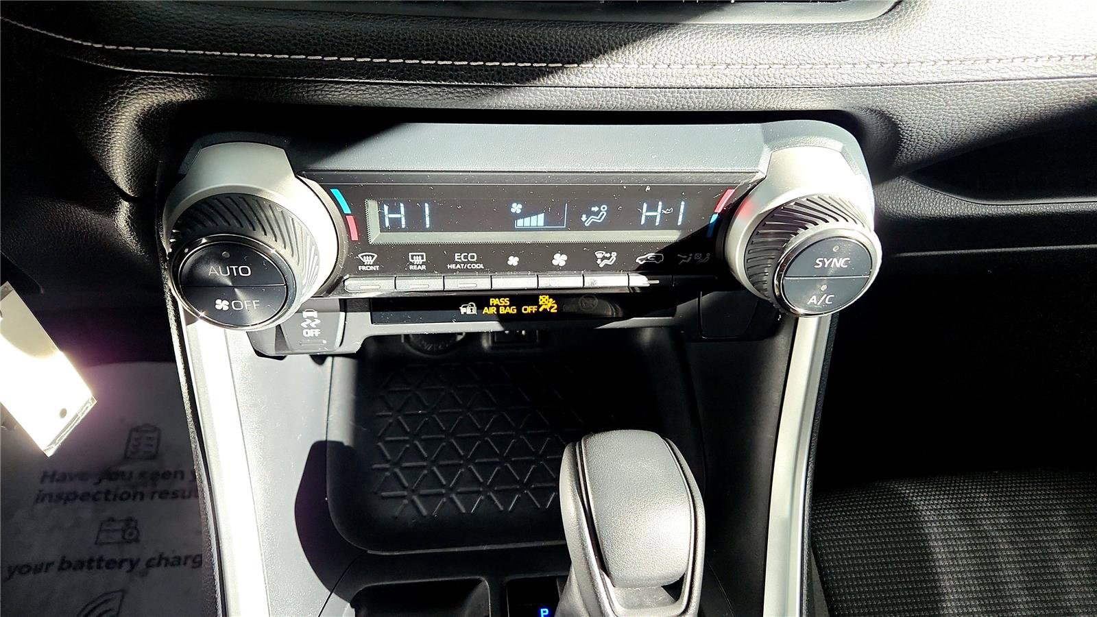 Certified 2023 Toyota RAV4 LE image 29