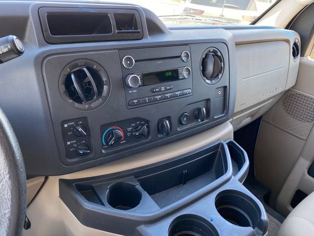 Used 2013 Ford E-350 and Econoline 350 XLT RWD image 21