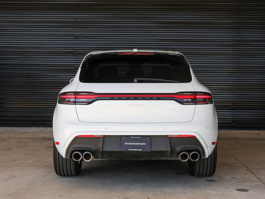 Certified 2026 Porsche Macan AWD/4WD image 6