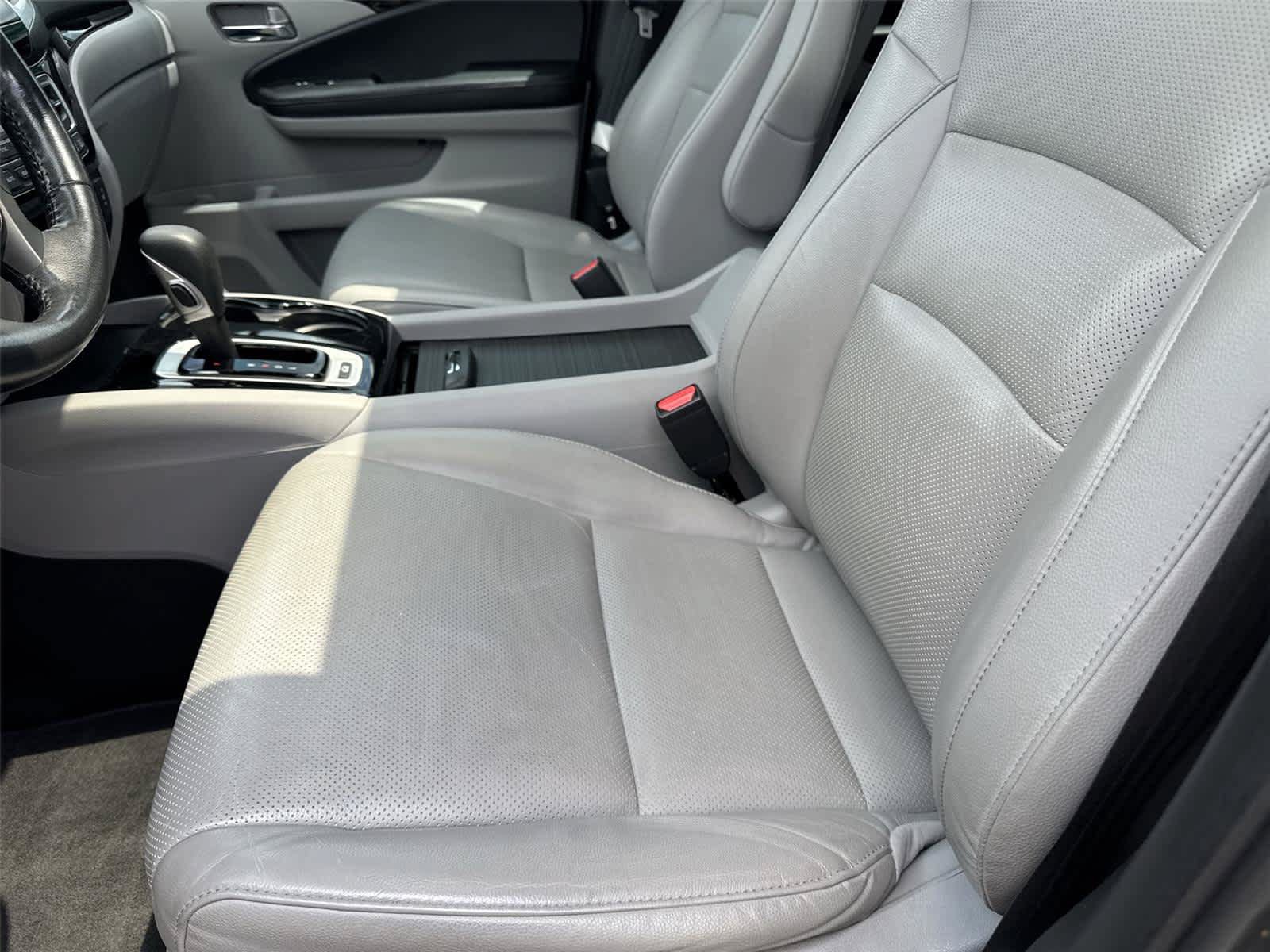 Used 2019 Honda Ridgeline RTL-E image 11