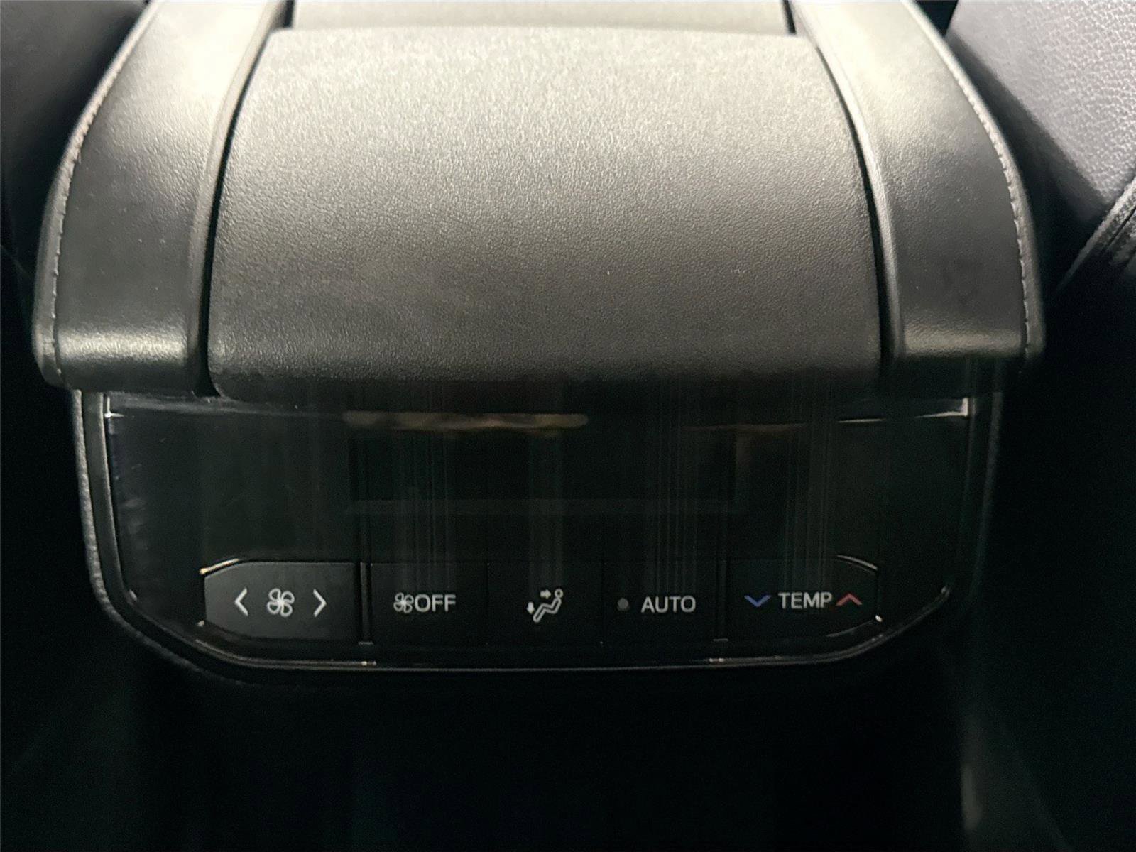 Certified 2023 Toyota Highlander XSE image 50