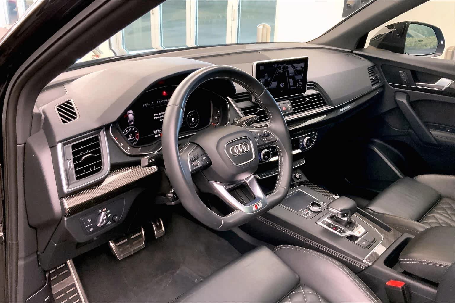 Used 2020 Audi SQ5 Premium Plus w/ Premium Plus Package AWD/4WD image 17