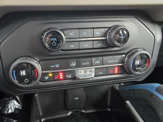 Used 2021 Ford Bronco Wildtrak image 17