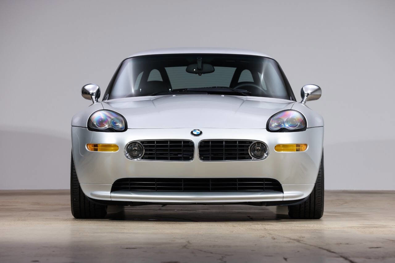 Used 2002 BMW Z8 image 2