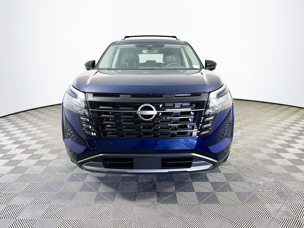 New 2026 Nissan Pathfinder SL image 4