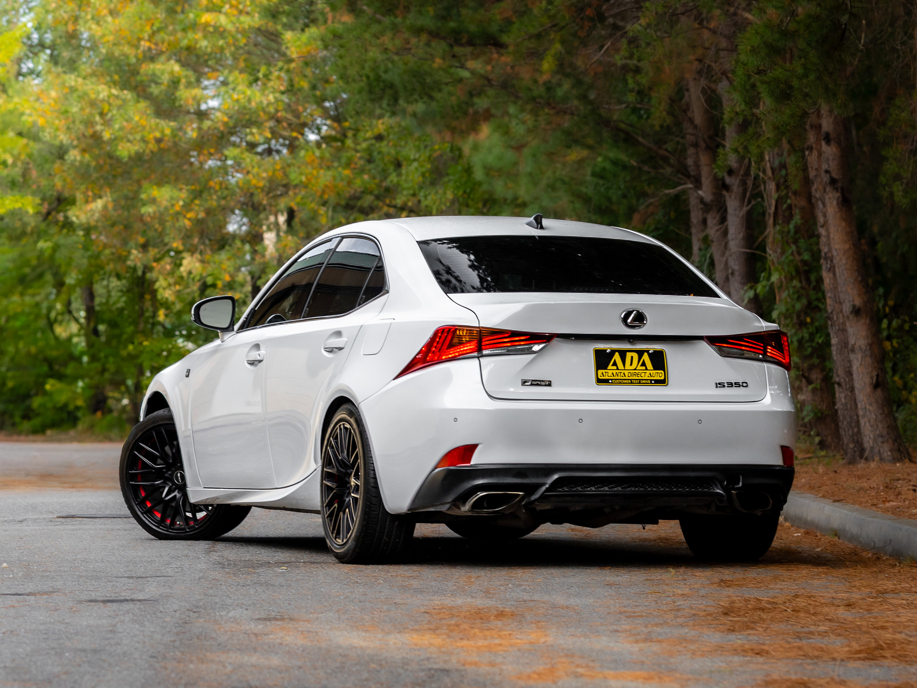 Used 2020 Lexus IS 350 F Sport image 3