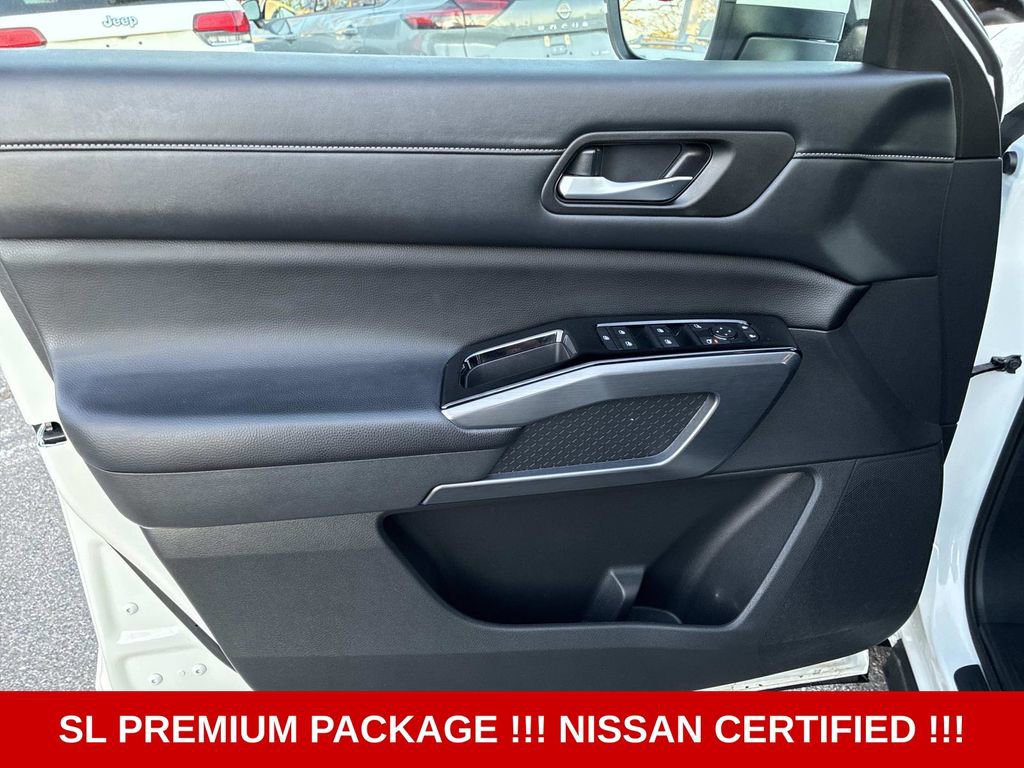 Certified 2023 Nissan Pathfinder SL w/ SL Premium Package AWD/4WD image 21