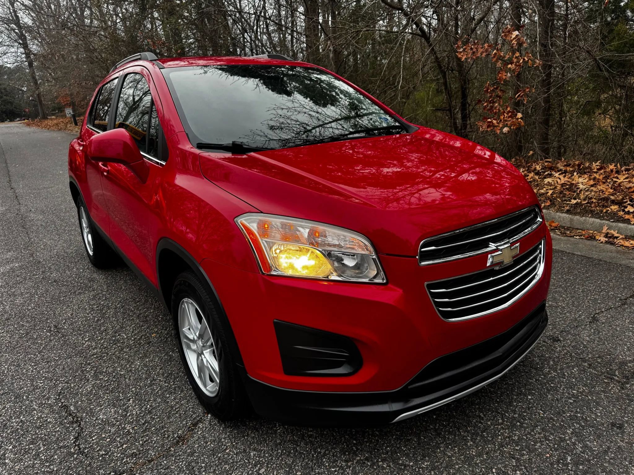 Used 2015 Chevrolet Trax LT image 2