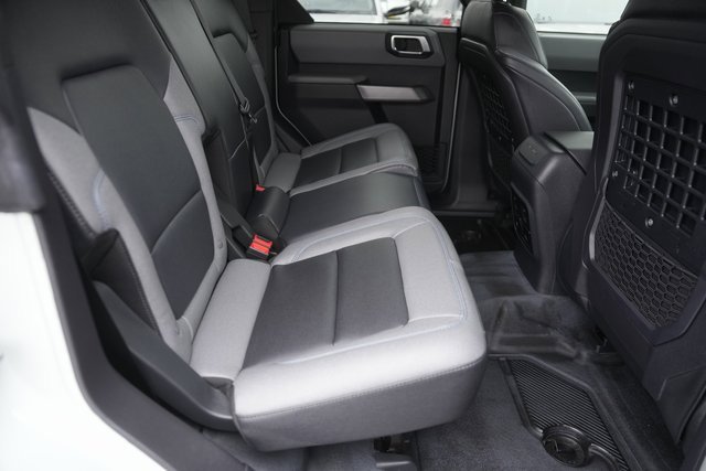 Used 2022 Ford Bronco Black Diamond w/ Sasquatch Package image 15