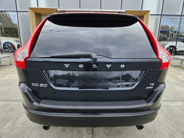 Used 2010 Volvo XC60 T6 AWD/4WD image 2