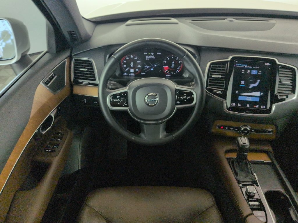 Used 2021 Volvo XC90 T6 Momentum w/ Advanced Package AWD/4WD image 22