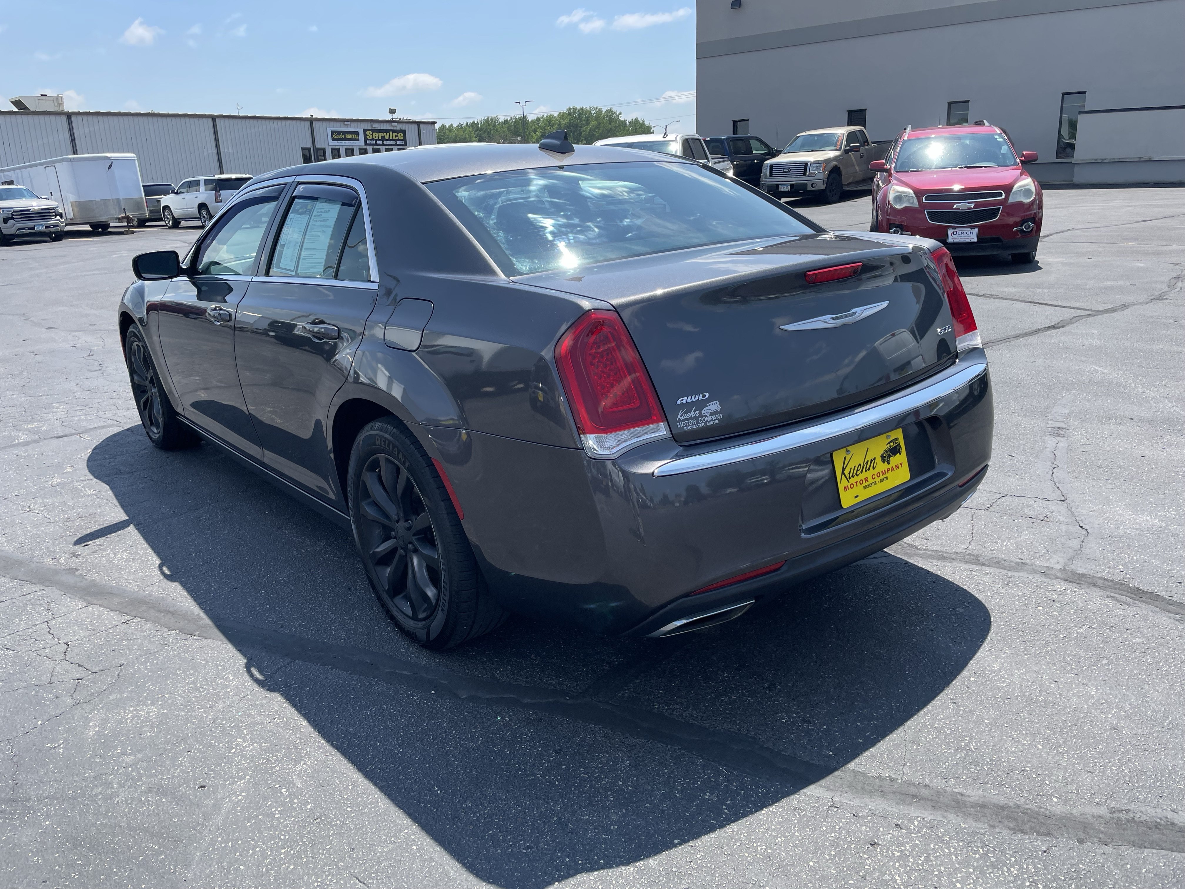 Used 2015 Chrysler 300 Limited AWD/4WD image 6