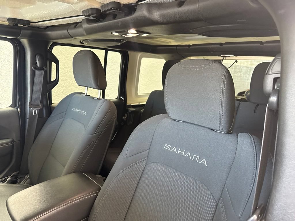 Used 2020 Jeep Wrangler Unlimited Sahara w/ Uconnect 4C Nav & Sound Group AWD/4WD image 10
