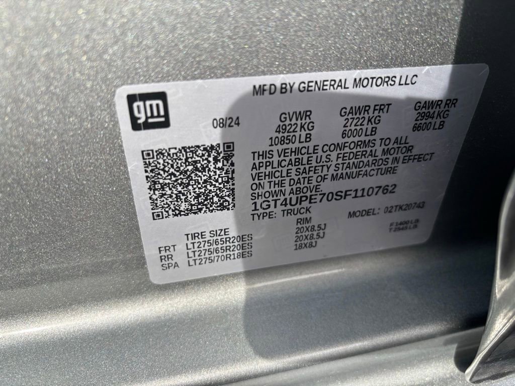 Used 2025 GMC Sierra 2500 AT4 w/ Technology Package image 15