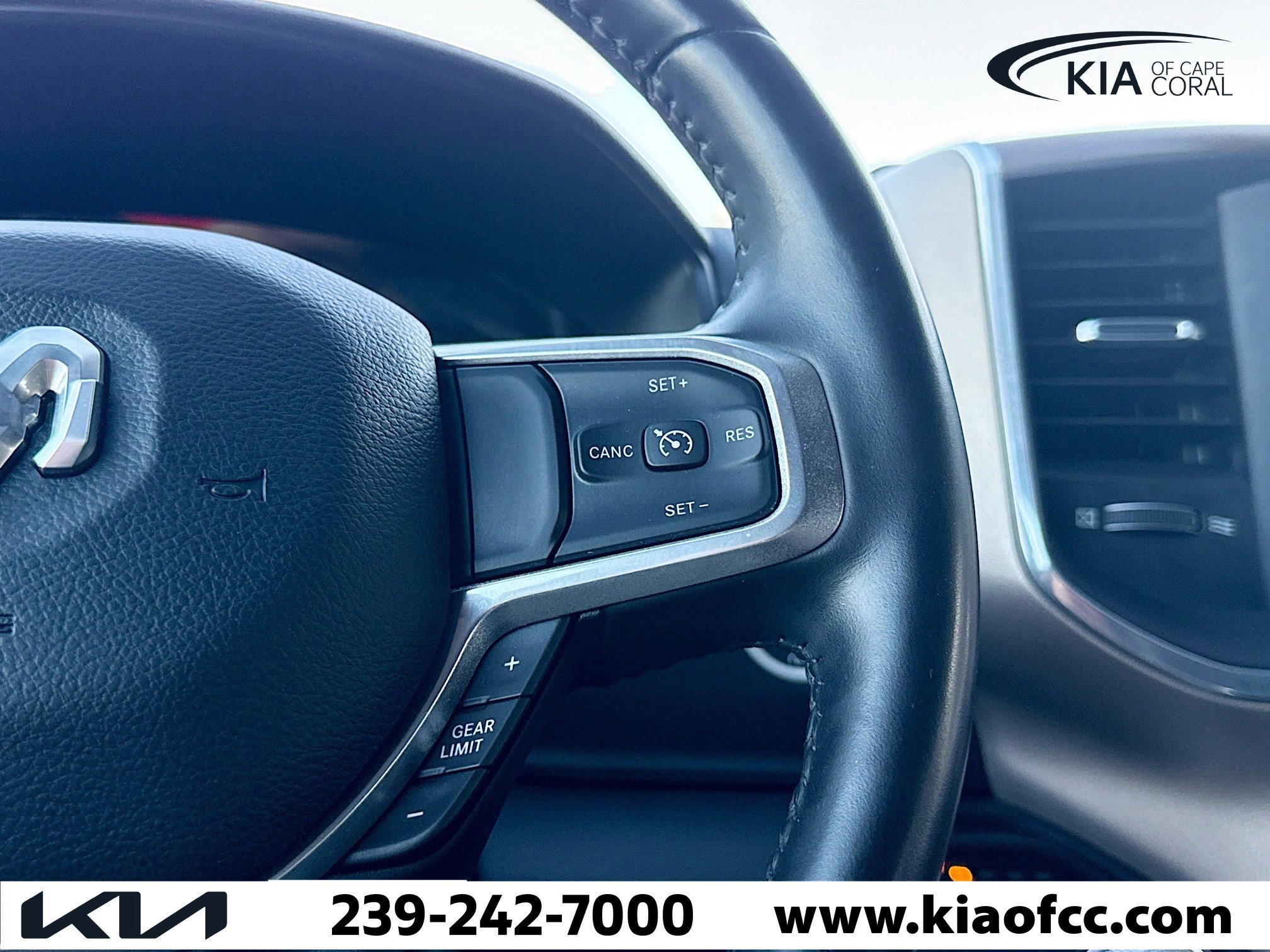 Used 2021 RAM 1500 Laramie image 35