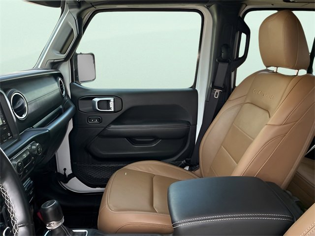 Used 2021 Jeep Gladiator Overland w/ Popular Equipment Package image 16