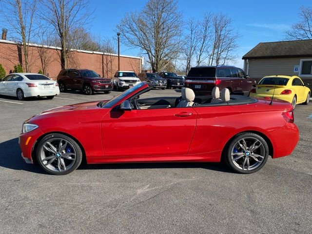 Used 2016 BMW M235i xDrive Convertible image 10