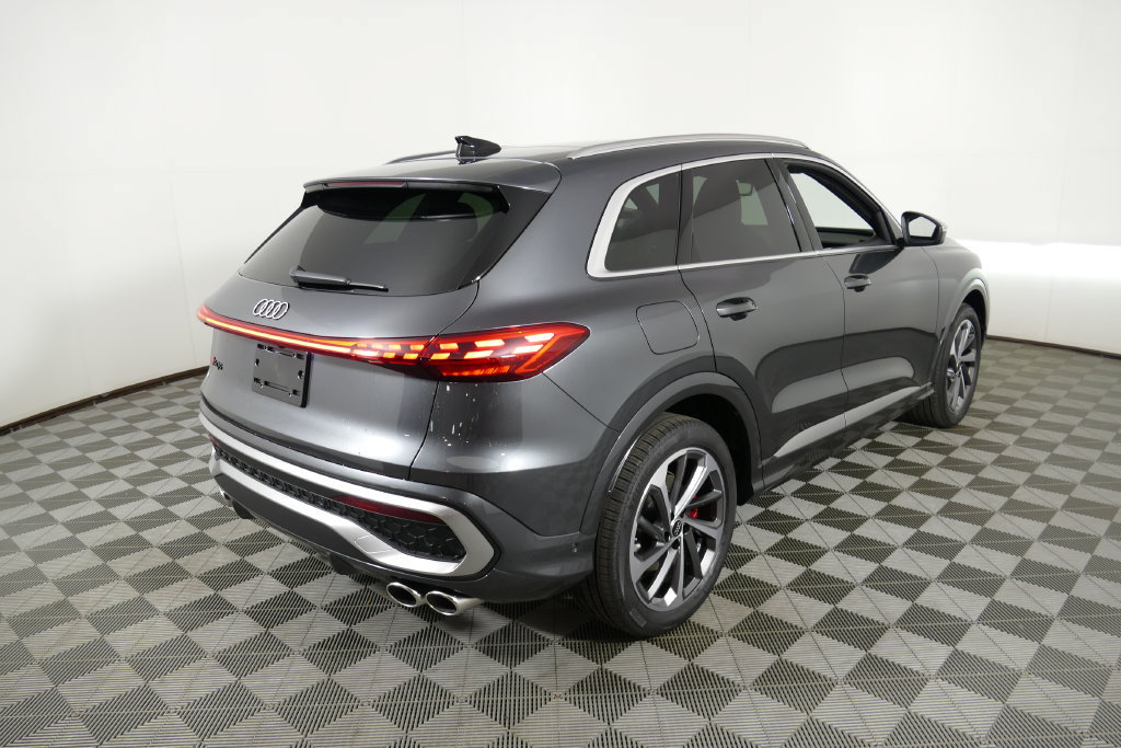 New 2026 Audi SQ5 Premium Plus AWD/4WD image 3