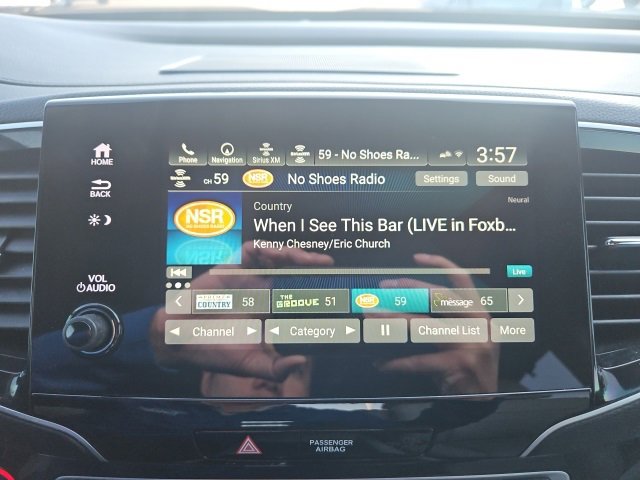 Certified 2021 Honda Pilot Touring image 30