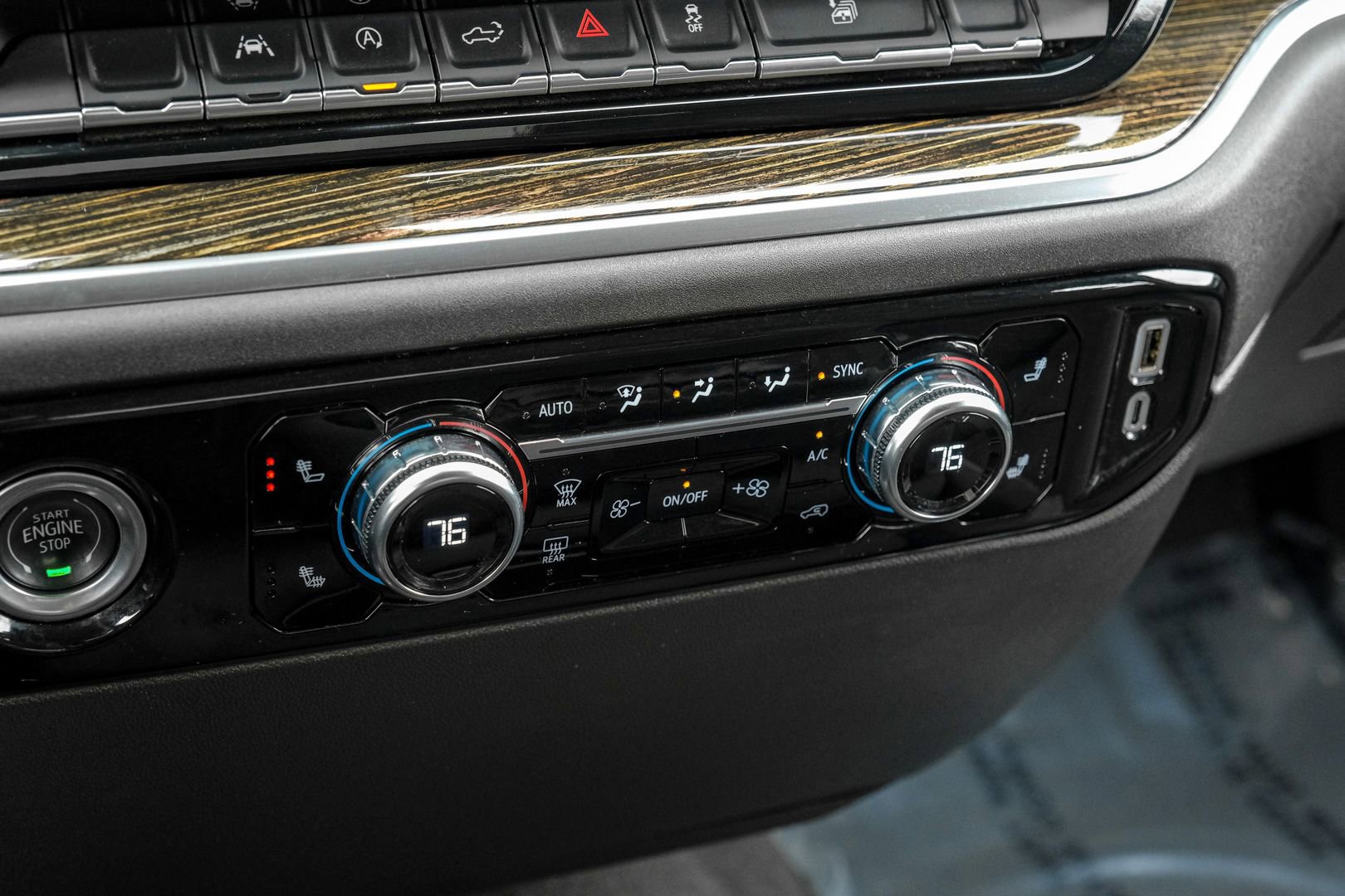 Used 2024 GMC Sierra 1500 SLE RWD image 26