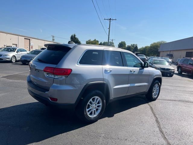 Used 2018 Jeep Grand Cherokee Laredo image 10
