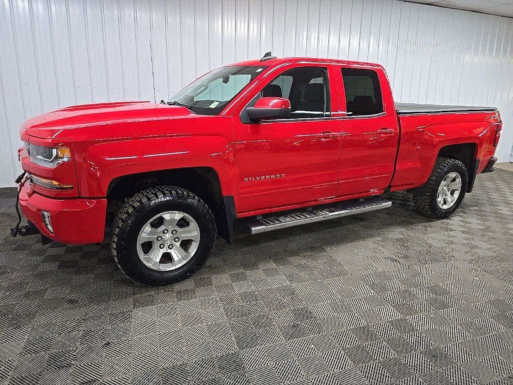Used 2018 Chevrolet Silverado 1500 LT w/ All Star Edition image 6
