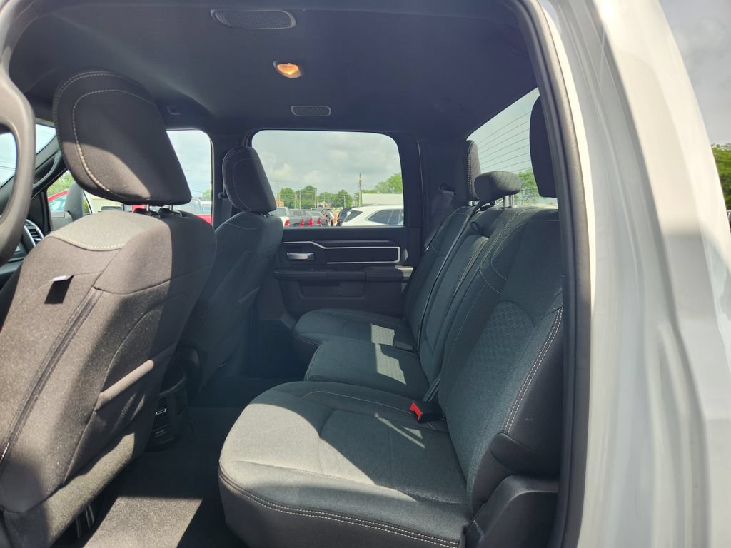 Used 2025 RAM 2500 Big Horn AWD/4WD image 15