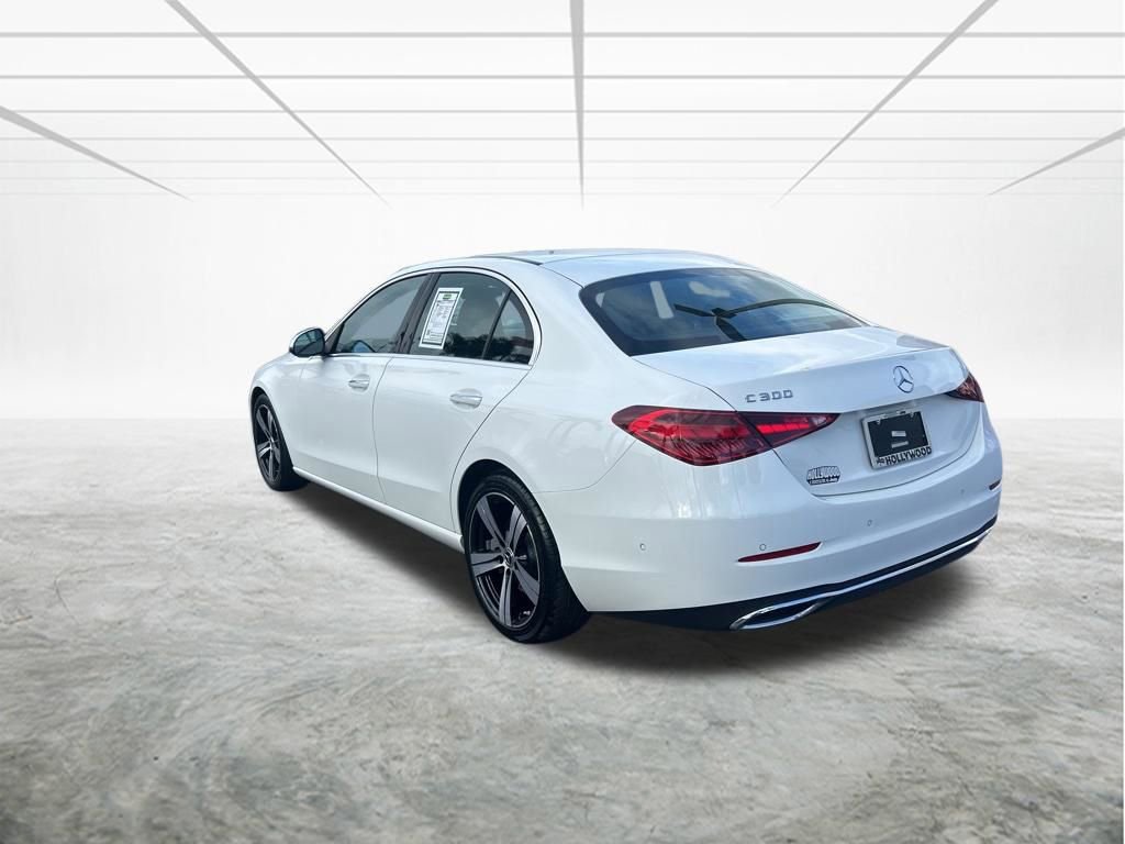 Used 2025 Mercedes-Benz C 300 Sedan image 6