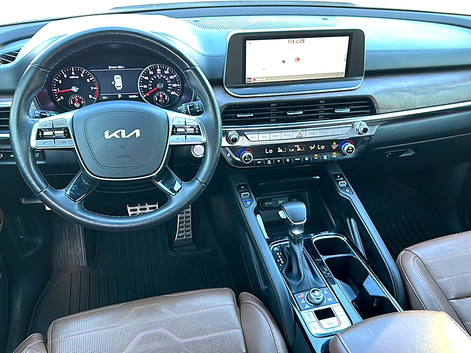 Used 2022 Kia Telluride SX w/ SX Prestige Package image 21