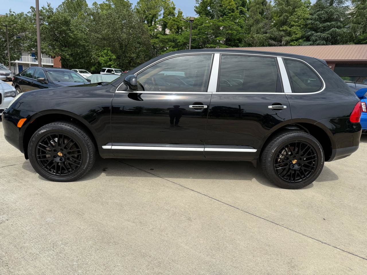 Used 2005 Porsche Cayenne S AWD/4WD image 30