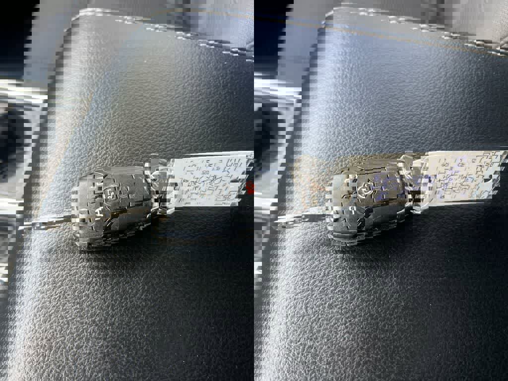 Used 2016 Ford F150 XLT w/ Equipment Group 302A Luxury image 39