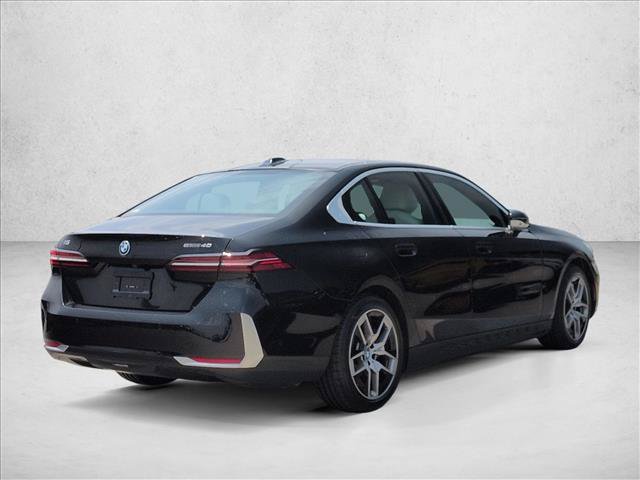 Used 2024 BMW i5 eDrive40i w/ Executive Package RWD image 5