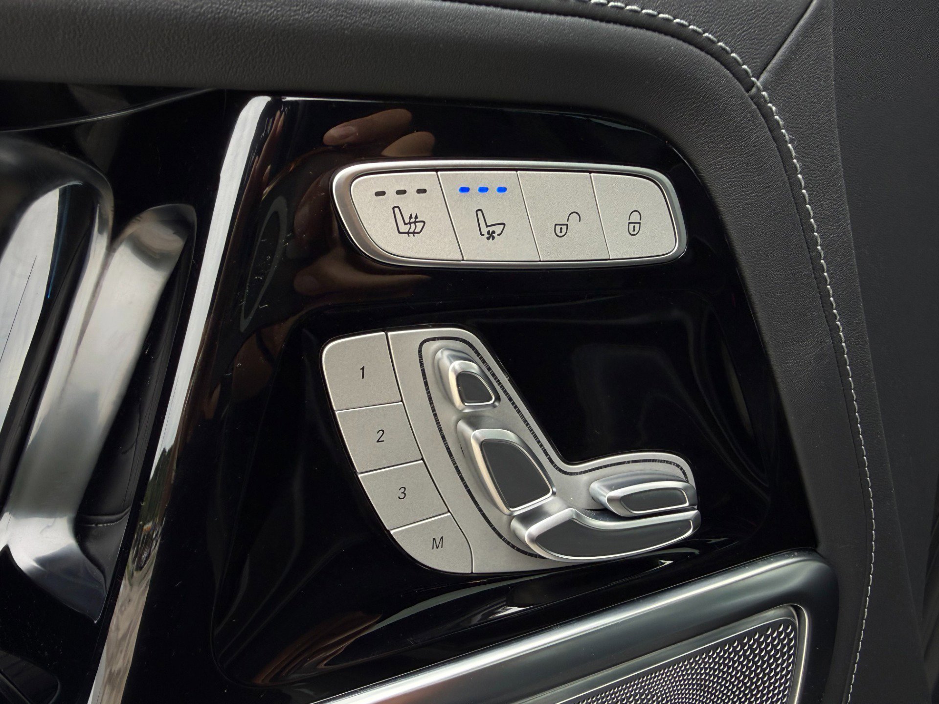 Used 2025 Mercedes-Benz G 63 AMG 4MATIC image 78