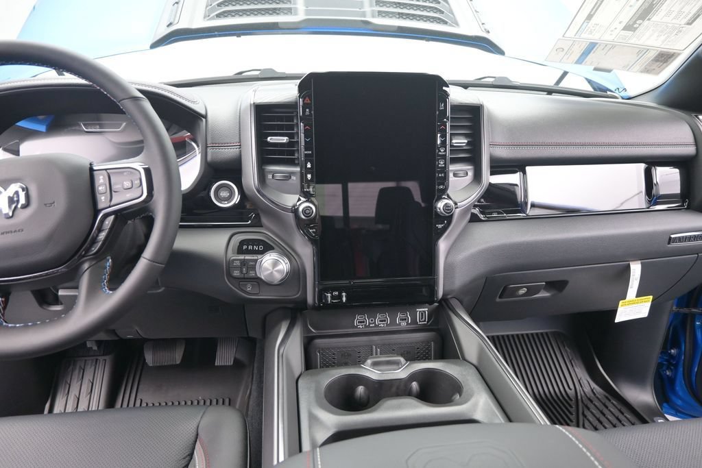 New 2026 RAM 1500 Laramie AWD/4WD image 23