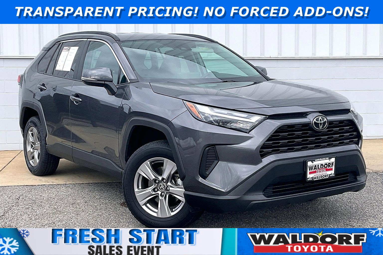 Used 2022 Toyota RAV4 XLE image 1