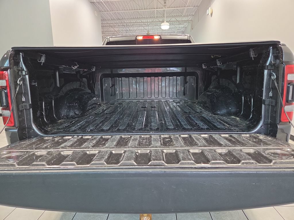 Used 2024 RAM 1500 Laramie AWD/4WD image 12
