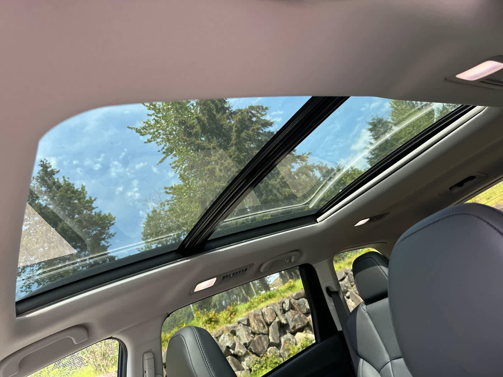 New 2026 Subaru Ascent Limited AWD/4WD image 19